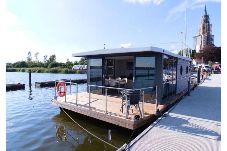 Hausboot Fjord Aries Mit Dachterrasse In Schleswig Hotel Buitenkant foto